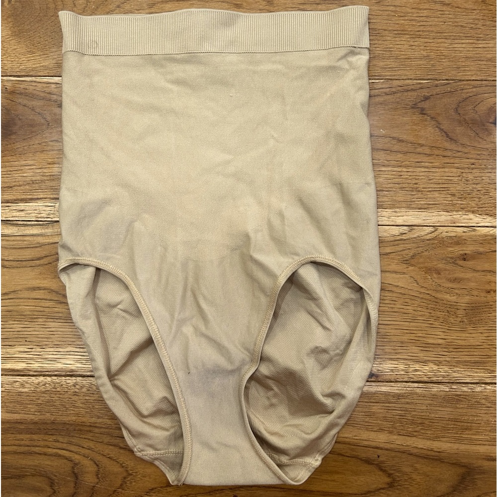 Dress barn shaper size 2X tan.